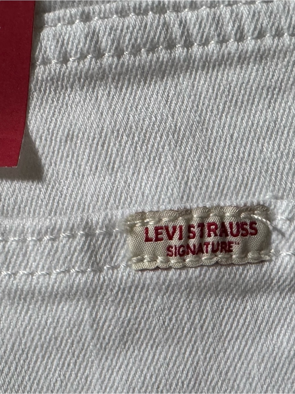 Levi's White High-Rise Raw-Hem Denim Shorts - Picture 5 of 5